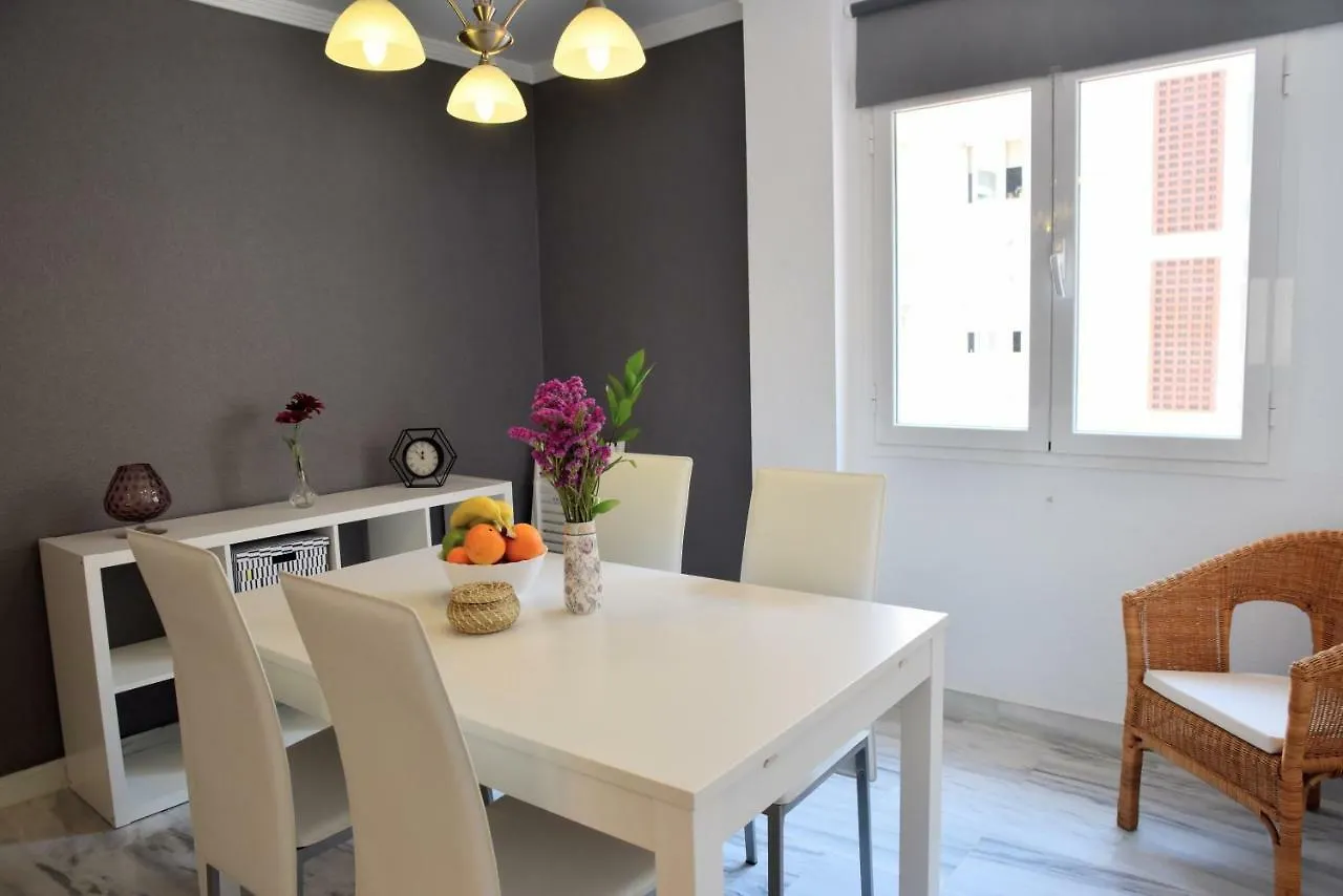 Apartment Homely Malaga Vialia Jacinto Verdaguer
